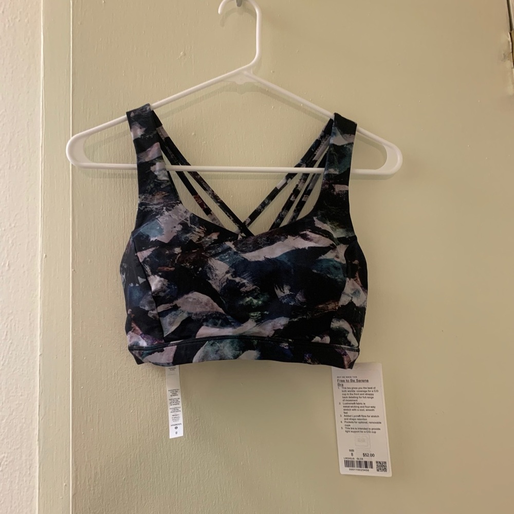 Nwt lululemon sports bra
